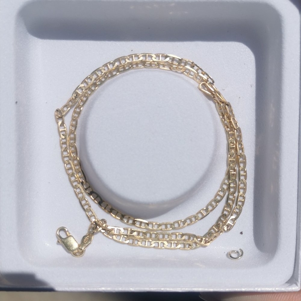 18.5 Inch Yellow Gold Tone/Toned Mariner Link/Gucci Link Necklace/Chain